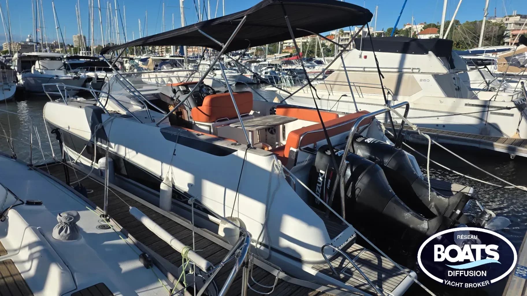 BENETEAU Flyer 8.8 Sundeck