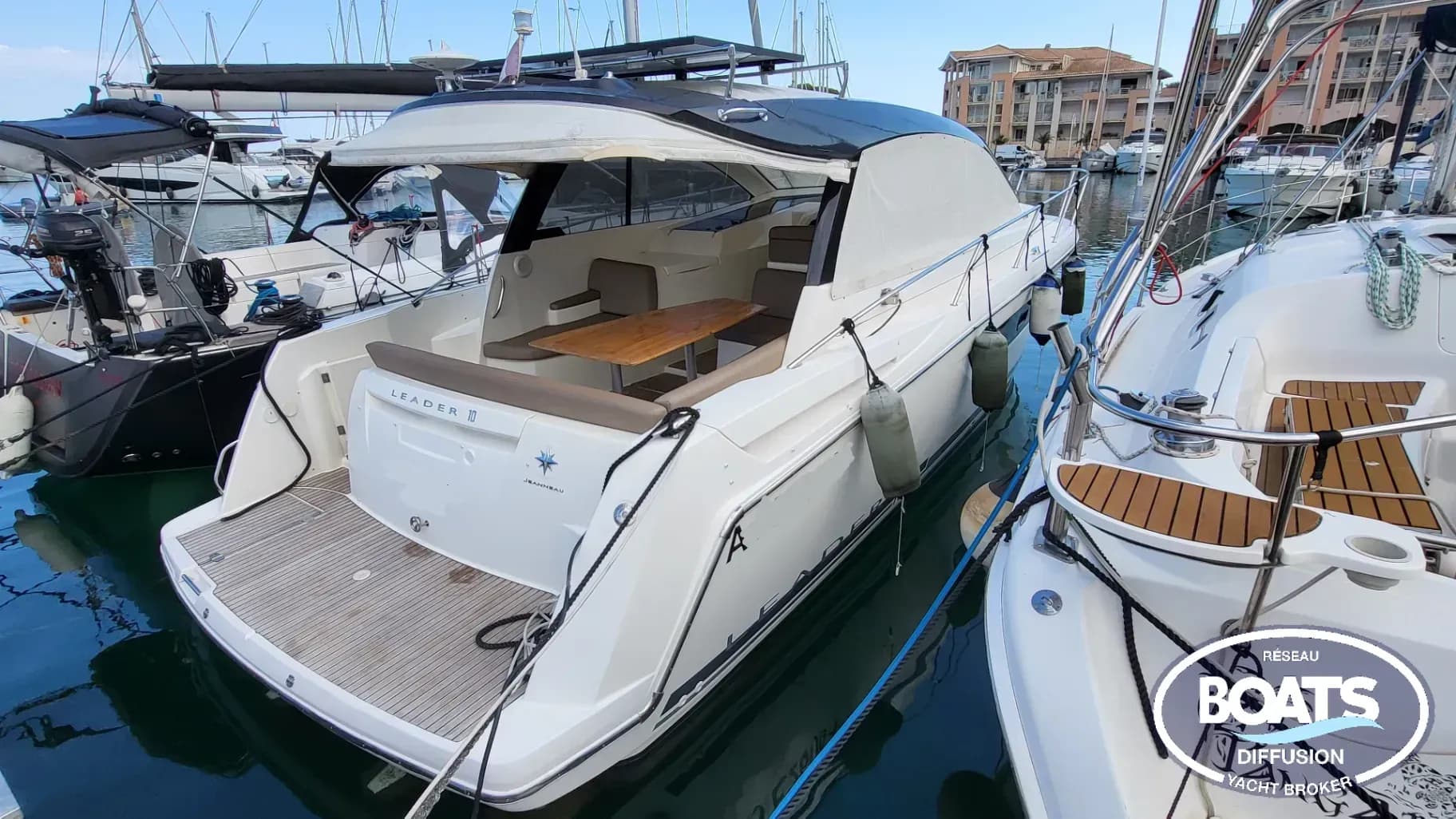 JEANNEAU LEADER 10