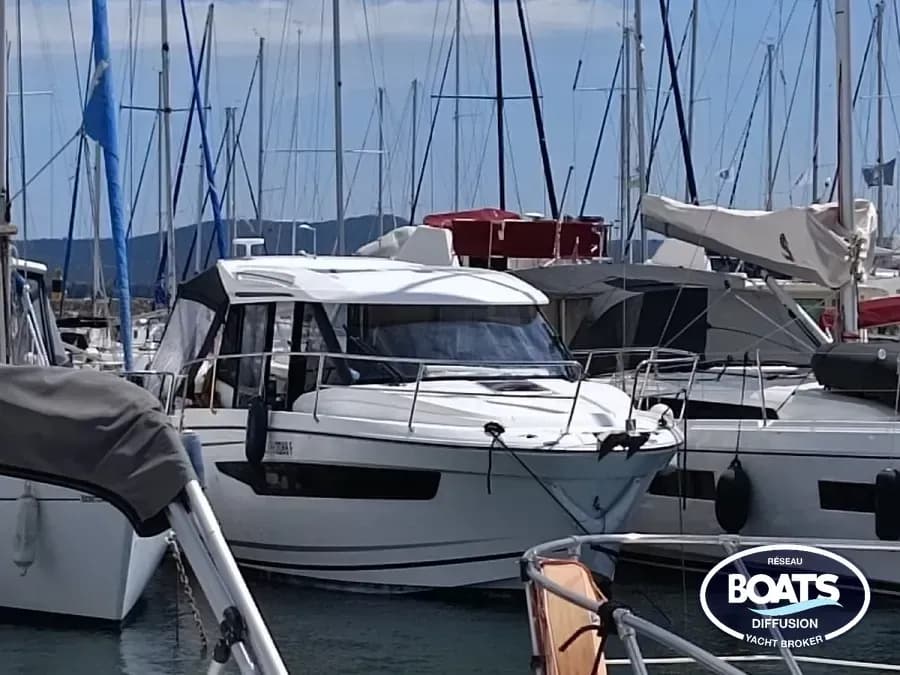 JEANNEAU MERRY FISHER 895