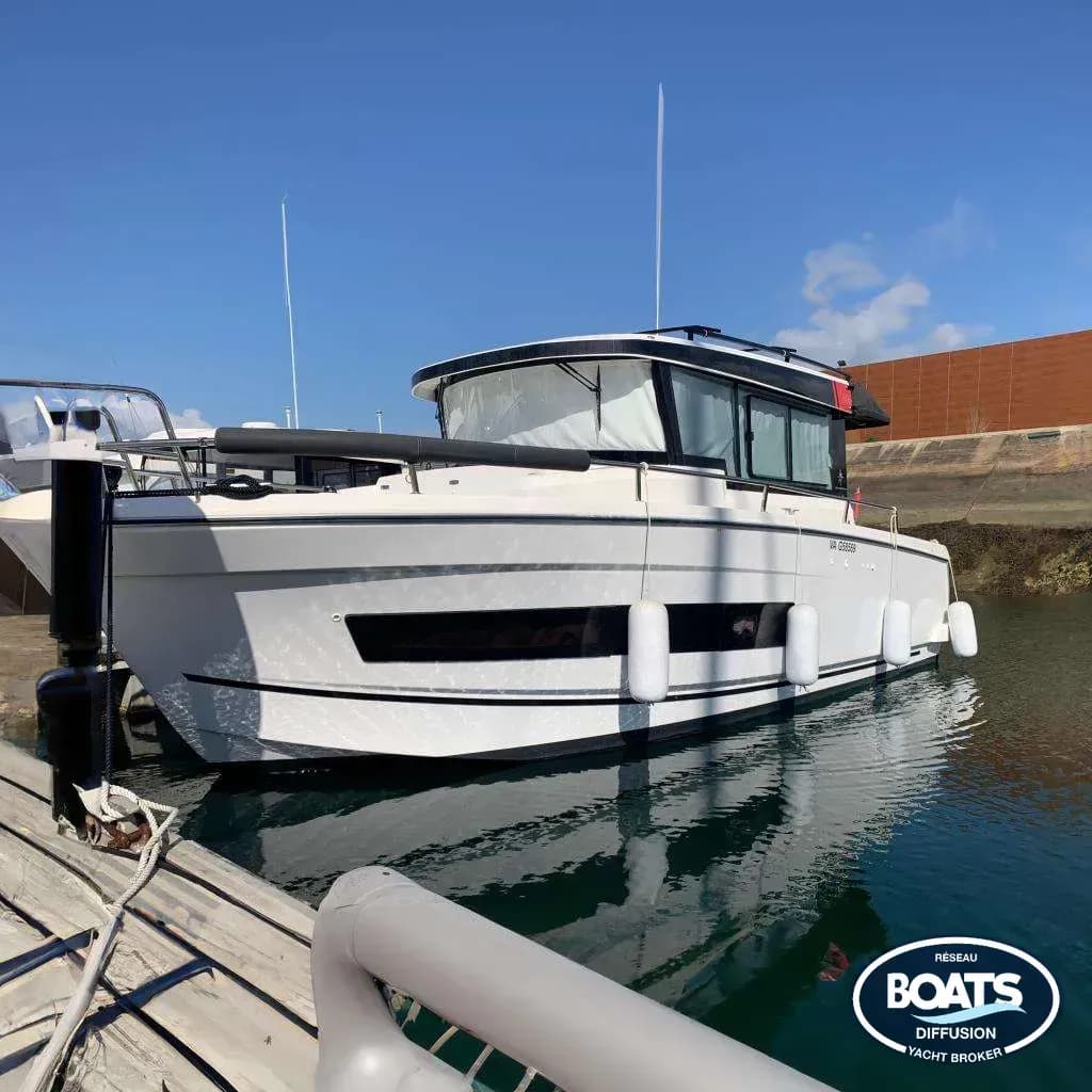 JEANNEAU MERRY FISHER 895 SPORT