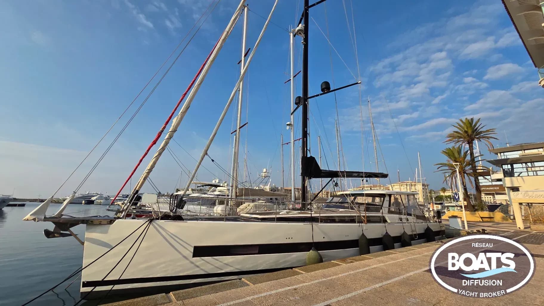 JEANNEAU OCEANIS 62 - Photo 1