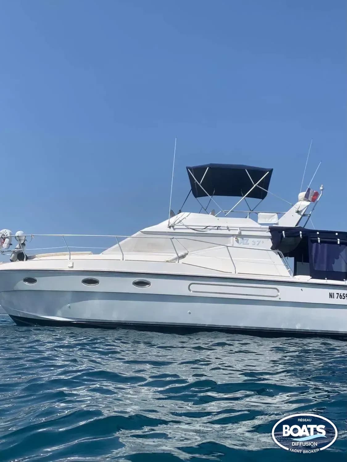 AZIMUT AZIMUT 37 FLY - Photo 1