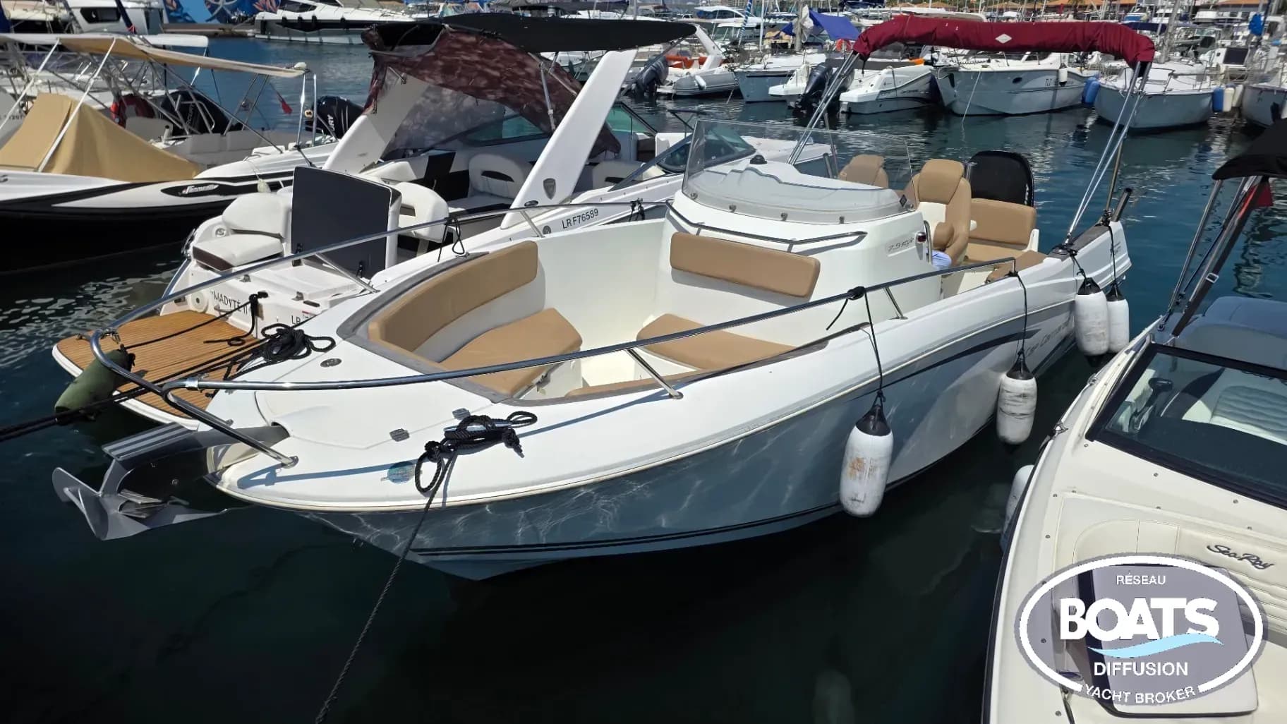 JEANNEAU CAP CAMARAT 7.5 CC - Photo 1