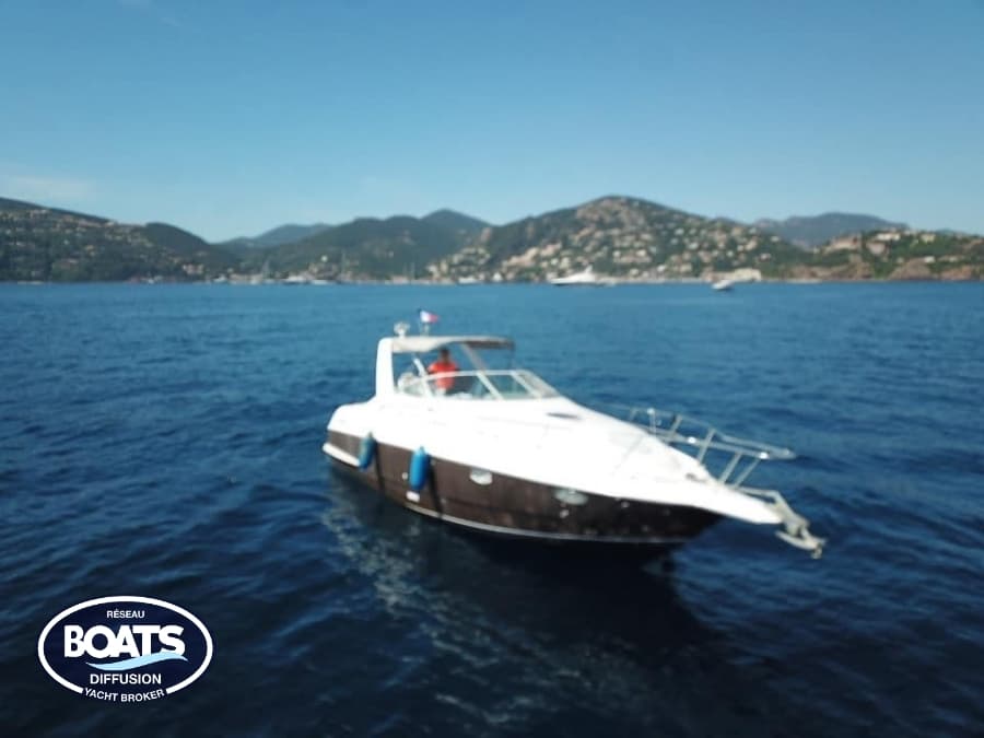 Chris Craft Crowne 272 CC