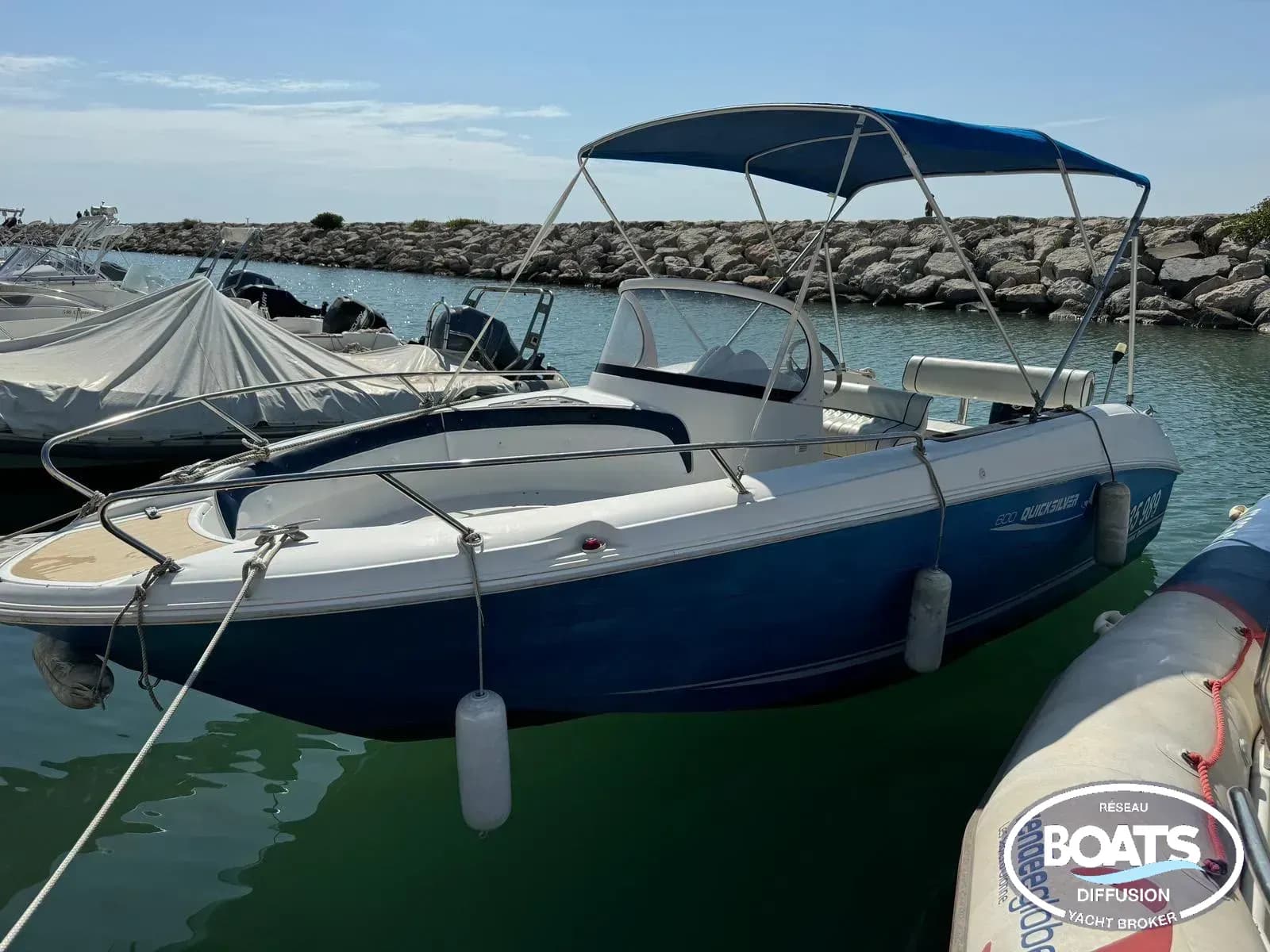 Quicksilver 600 Commander
