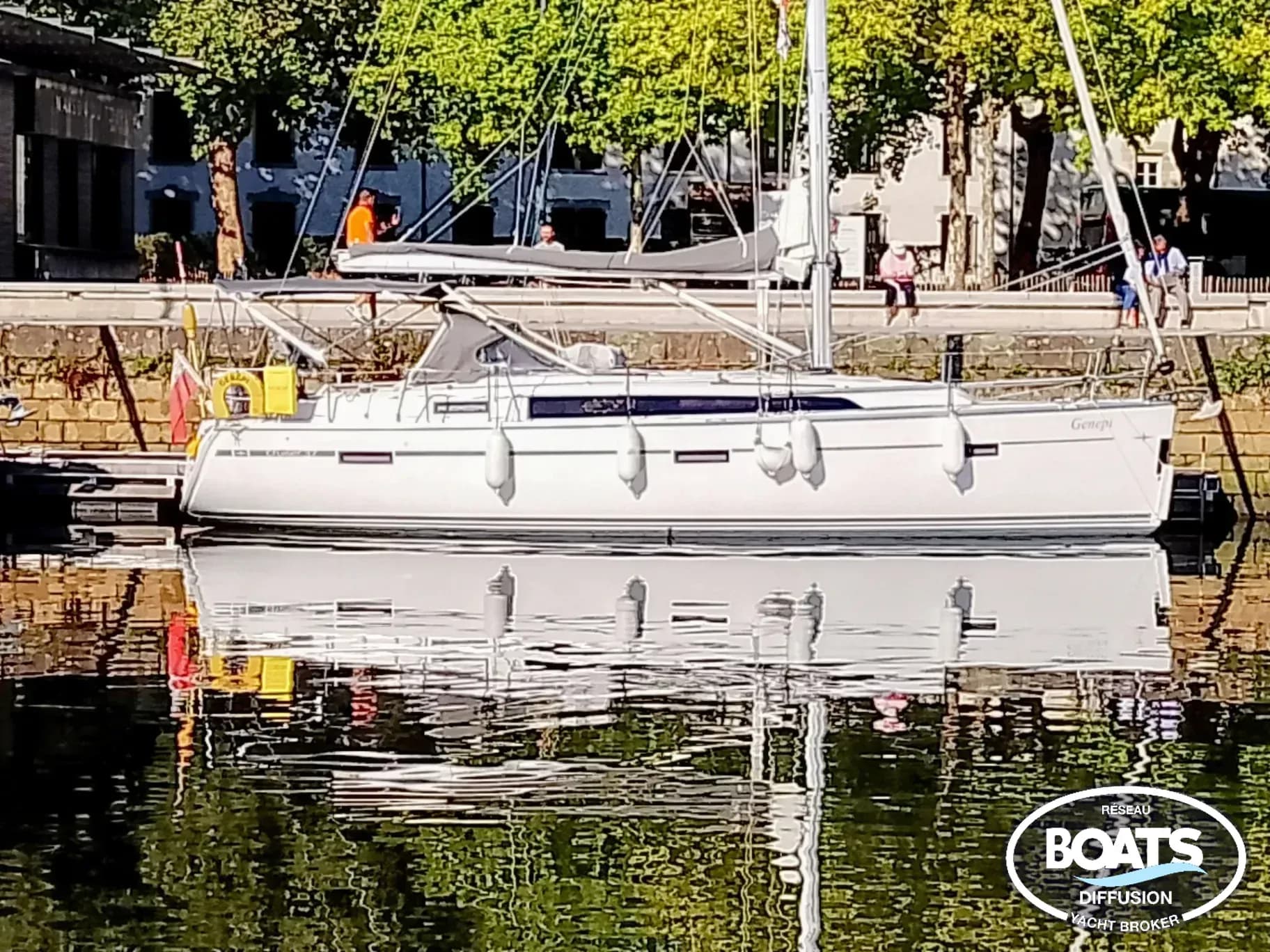 Bavaria 37 cruiser - Photo 1