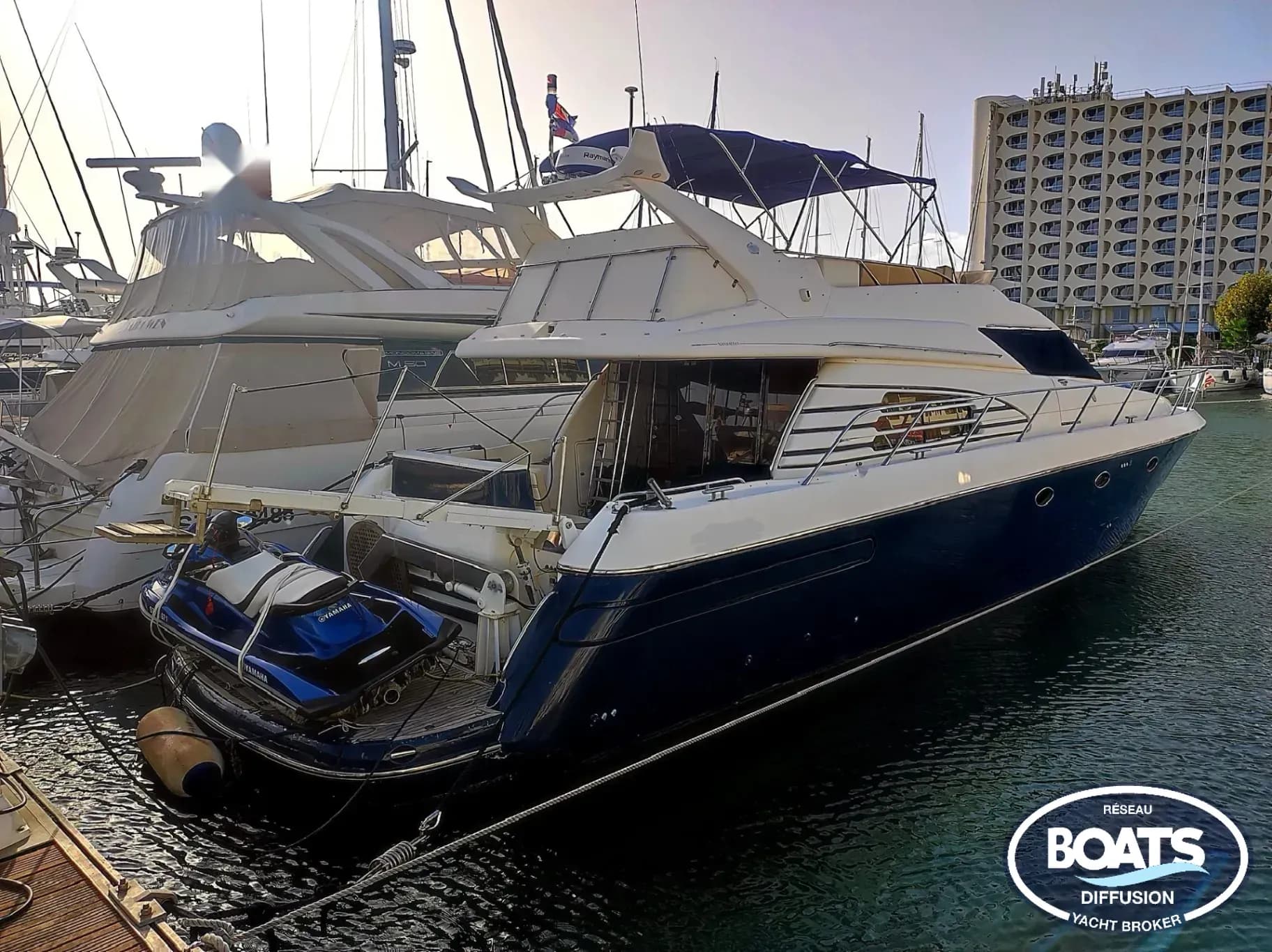 SUNSEEKER MANHATTAN 58 - Photo 1